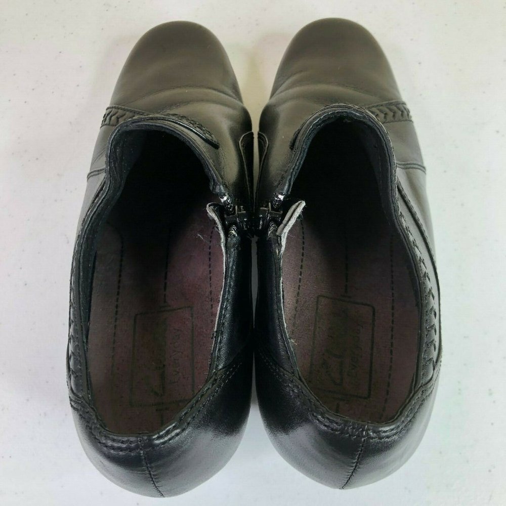 Clarks Ankle Boots Black Leather - Picture 5 of 8